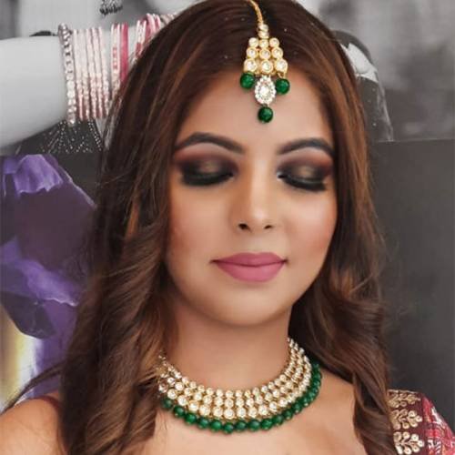Hair Styles & Makeup